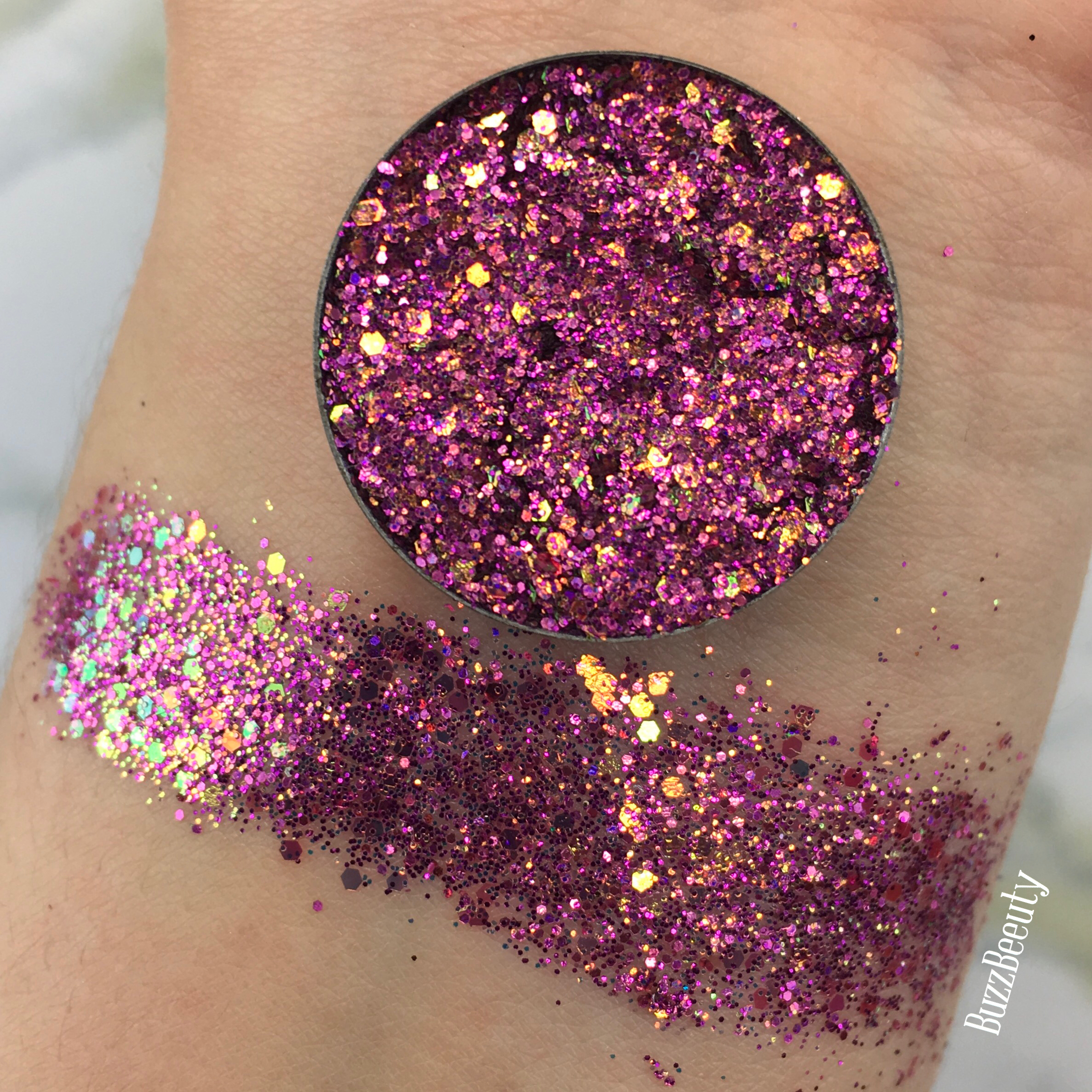 Dear Katie Brown Pressed Glitter Swatch in Melyda. Dark Pink with chunky holograhic glitters. 